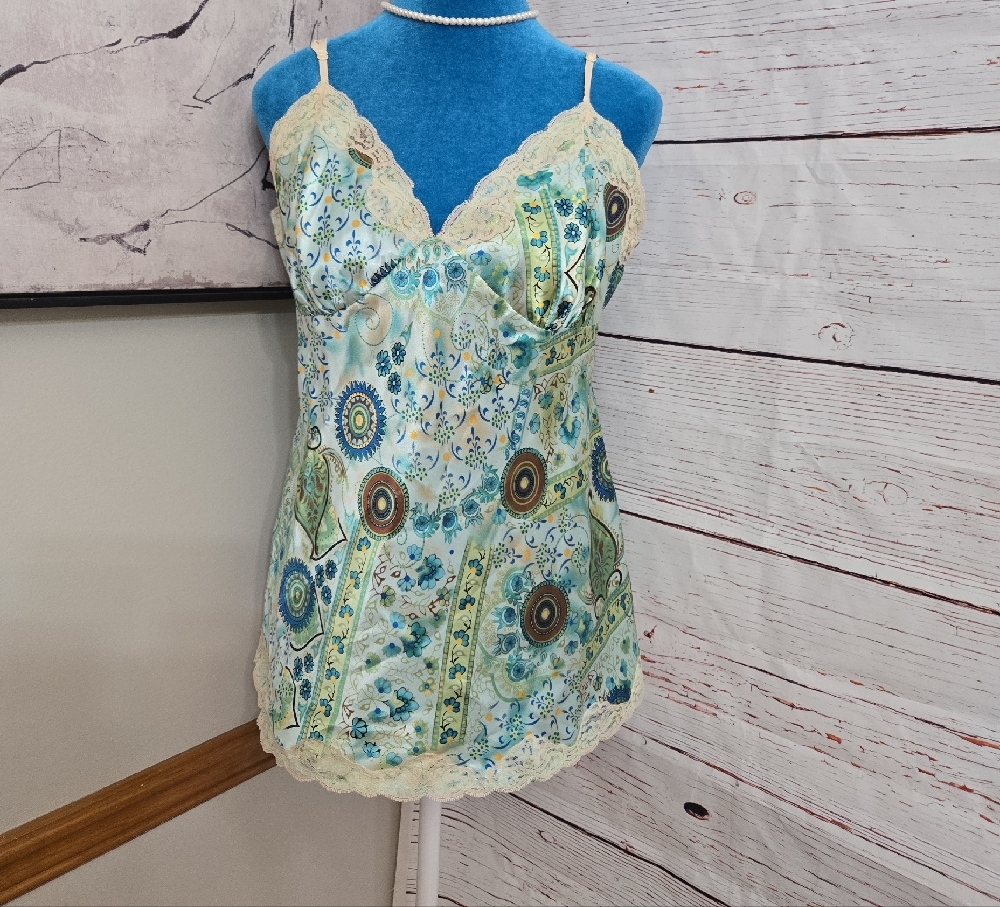 Xhilaration Paisley Print Tank Camisole Lace Trim Fairy Size XXL